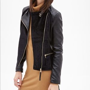 Faux Leather Jacket Used- like new (Forever 21) M
